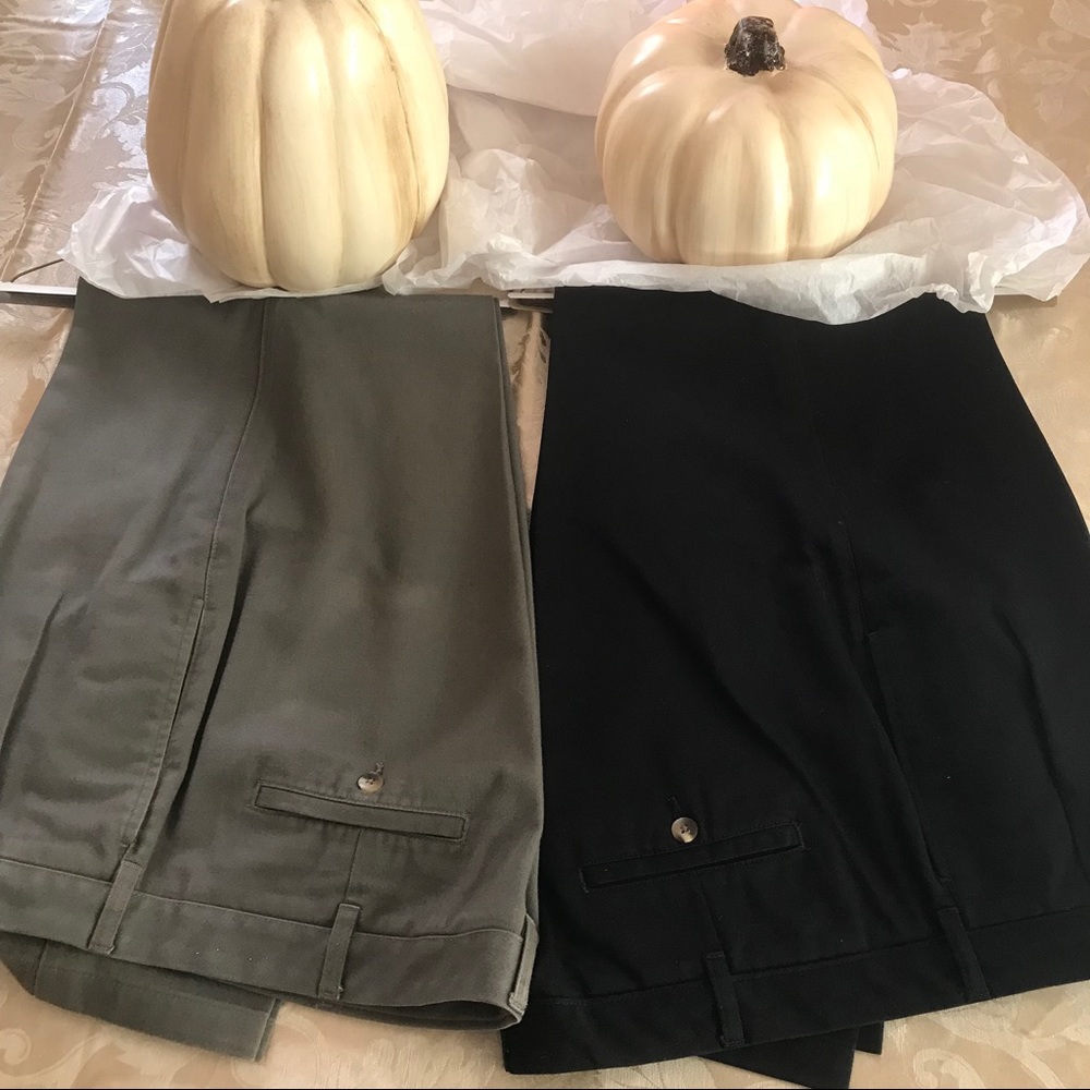 Van Heusen  Men’s pleated front BOGO